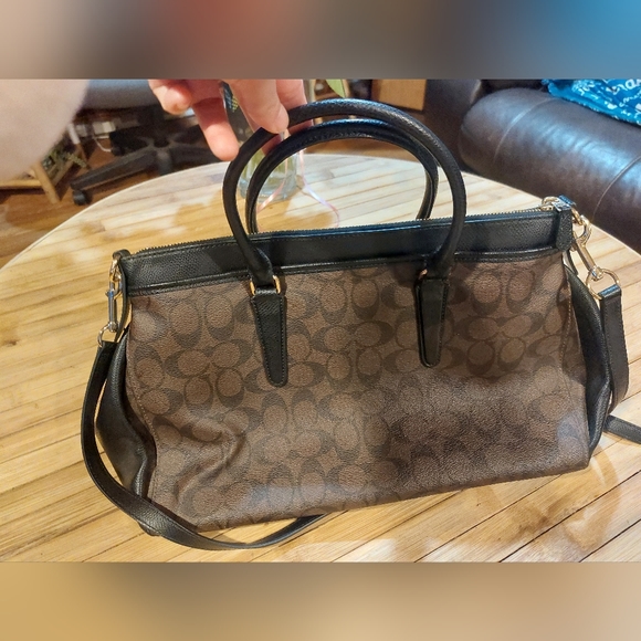 Coach Hand Bag  with sling - Picture 2 of 14